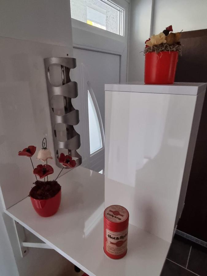 Flora Apartman Διαμέρισμα Σέγκεντ Εξωτερικό φωτογραφία