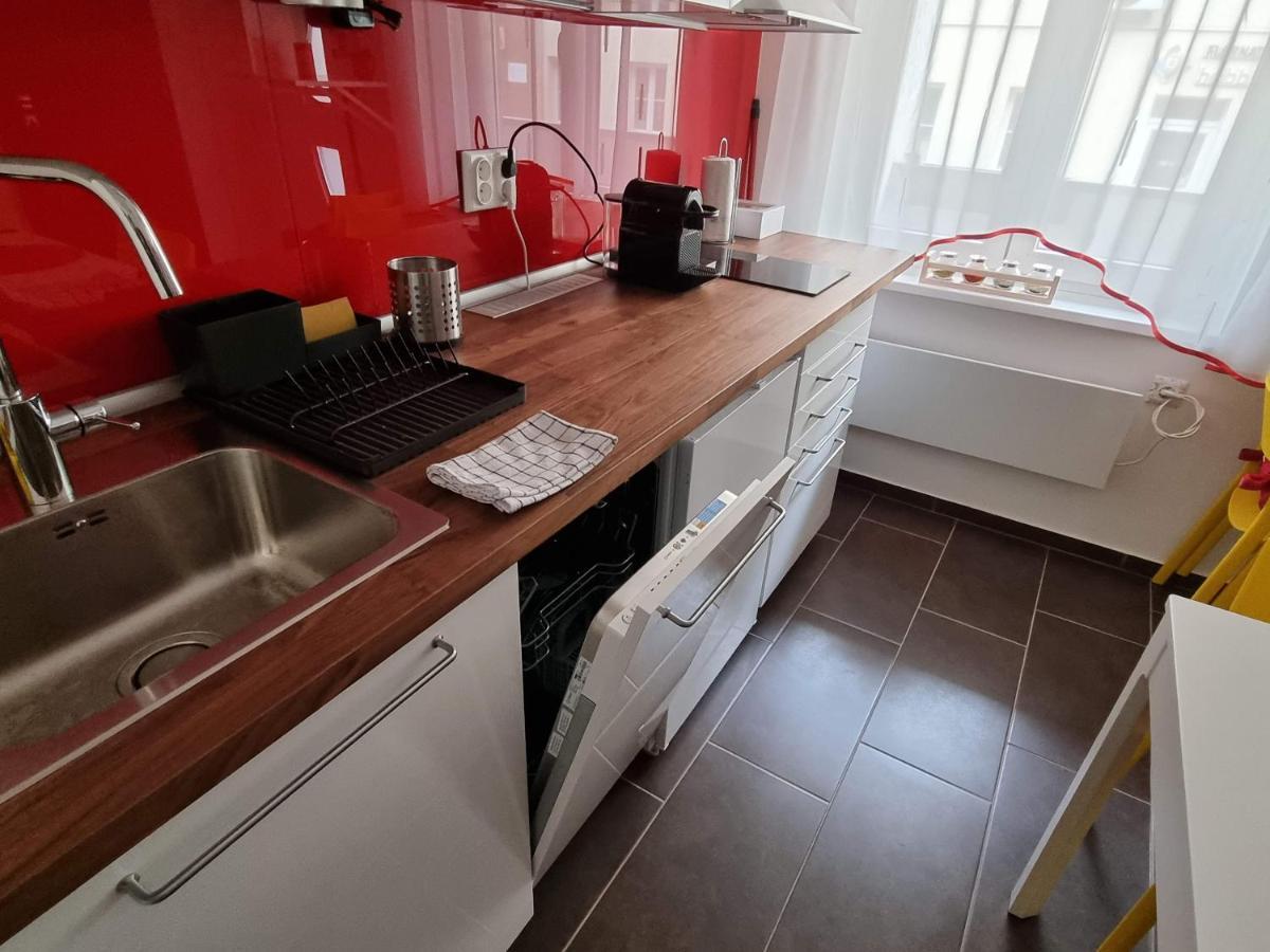 Flora Apartman Διαμέρισμα Σέγκεντ Εξωτερικό φωτογραφία